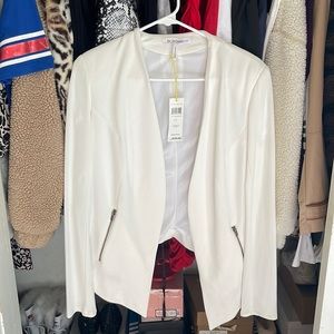 BCBGENERATION WINTER WHITE BLAZER.. NEW